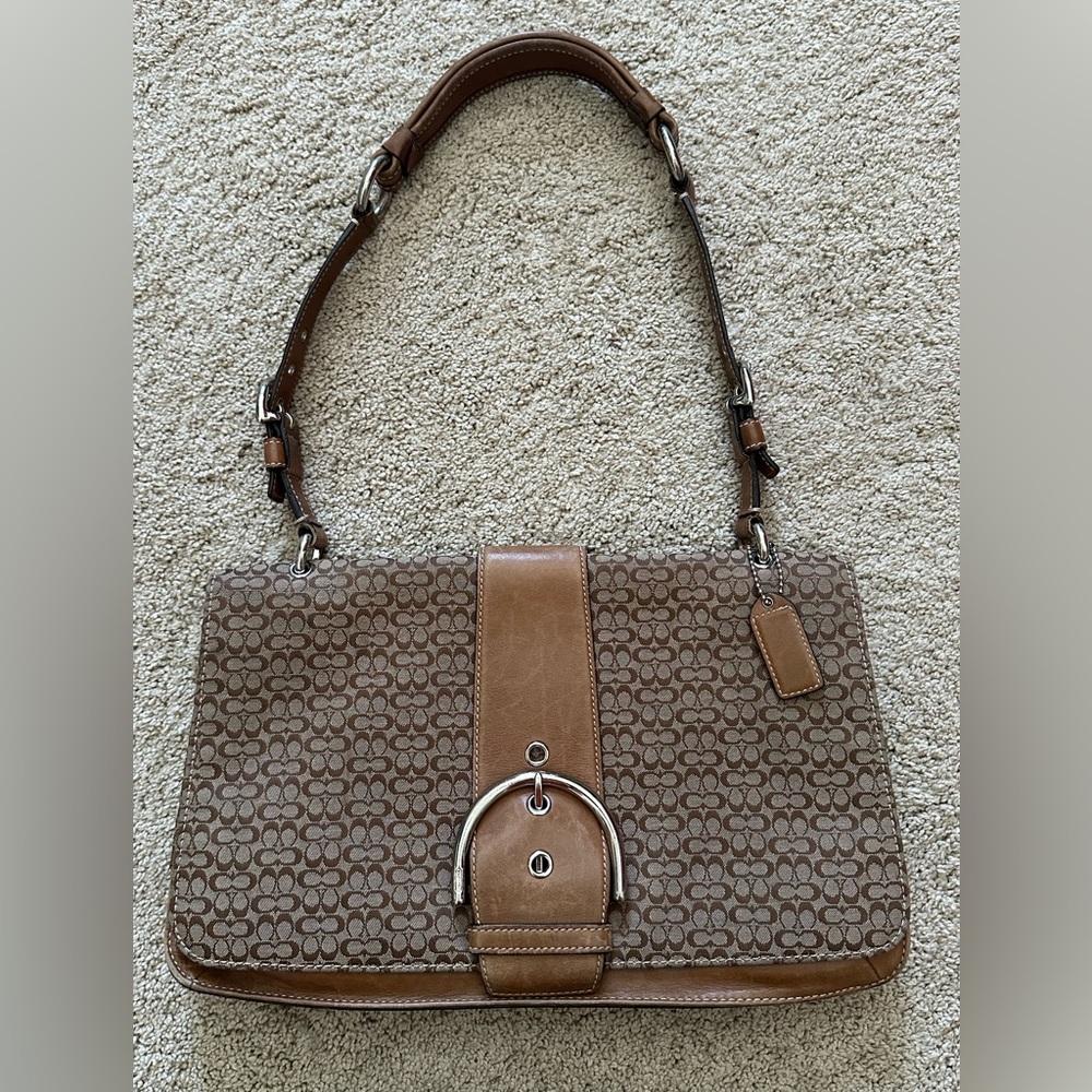 Vintage Coach 7076 Soho Shoulder Bag